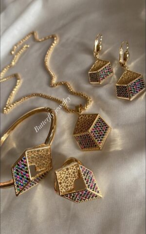 Parure 4 pièces