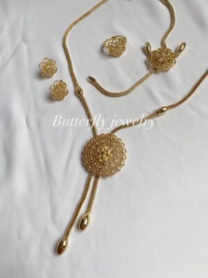 Parure 4 pièces