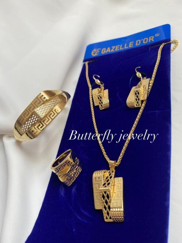 Parure Pyramide