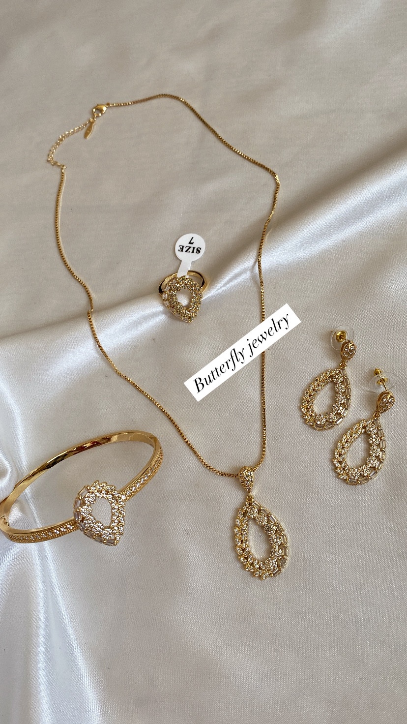 Parure 4 pièces – Image 3